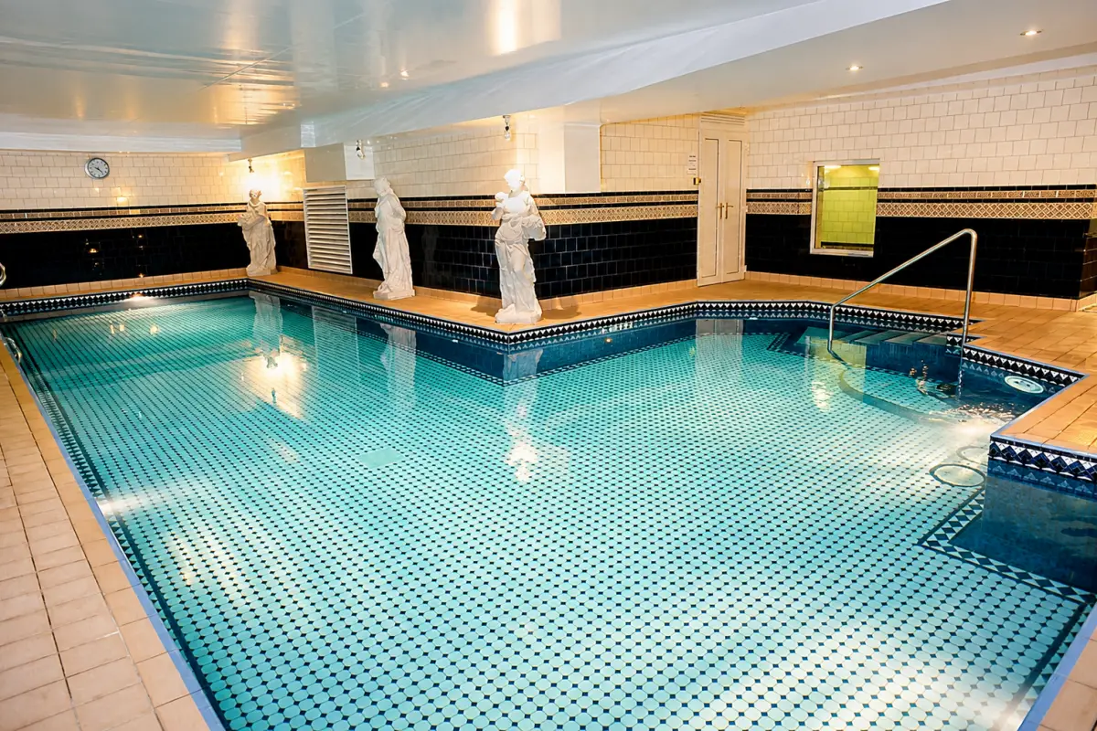 Crown Spa Pool left side view